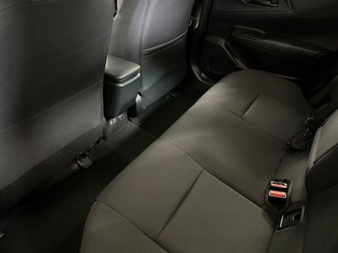 New 2026 Toyota Prius SE image 11