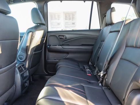 Certified 2023 Honda Passport TrailSport image 19