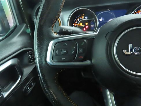 Used 2023 Jeep Gladiator Mojave w/ LED Lighting Group image 11