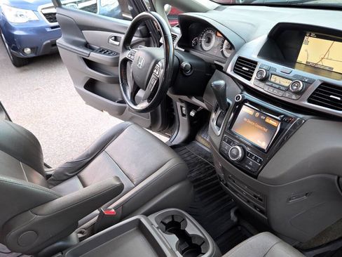 Used 2014 Honda Odyssey Touring Elite image 46