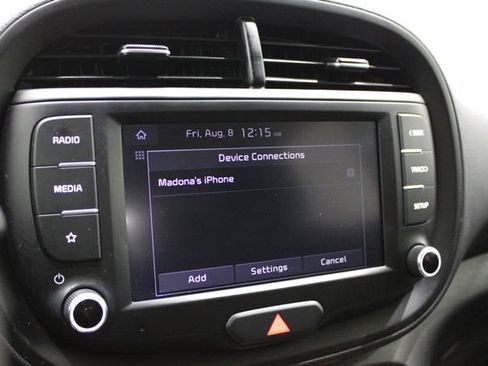 Used 2023 Kia Soul LX image 32