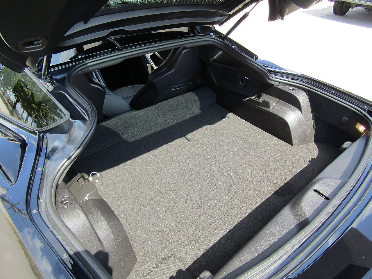 Used 2017 Chevrolet Corvette Grand Sport RWD image 19