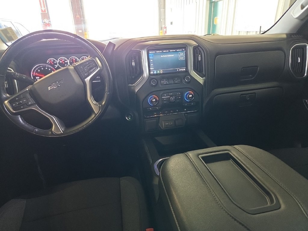 Used 2022 Chevrolet Silverado 1500 RST w/ Safety Package AWD/4WD image 7