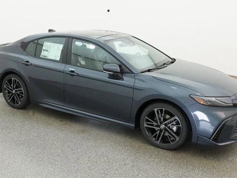 New 2026 Toyota Camry XSE FWD image 12