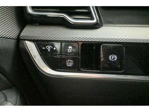 Used 2023 Kia Sportage LX image 35