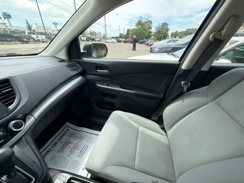 Used 2016 Honda CR-V LX image 17