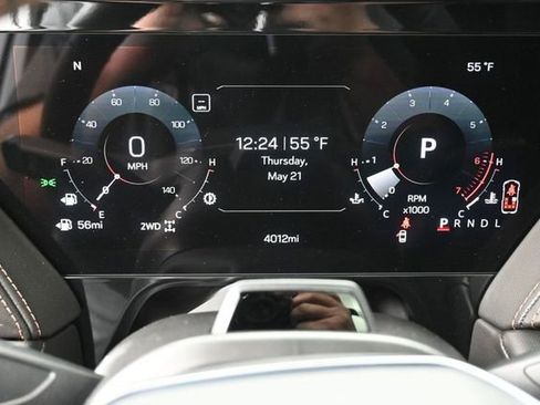 Used 2026 GMC Yukon AT4 w/ AT4 Premium Plus Package AWD/4WD image 18