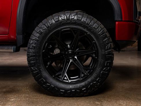 Used 2019 GMC Sierra 1500 Denali w/ Denali Ultimate Package image 12