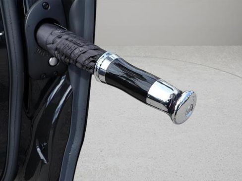 Certified 2023 Rolls-Royce Cullinan Black Badge w/ Driver's Package image 15