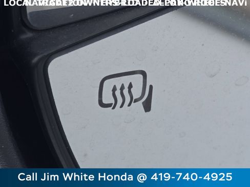 Used 2013 Ford C-MAX SEL image 11