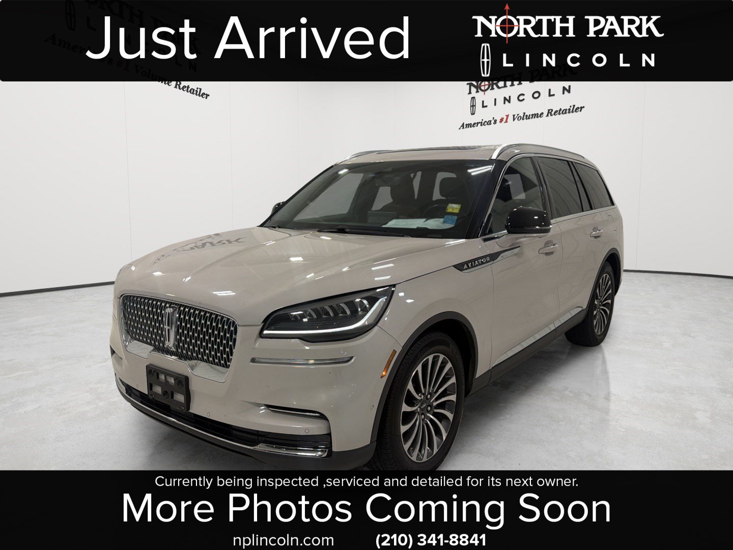 Used 2022 Lincoln Aviator Reserve w/ Equipment Group 201A RWD image 1