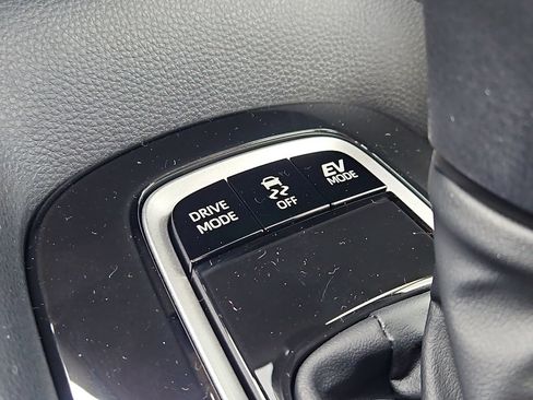 New 2026 Toyota Corolla XLE FWD image 11