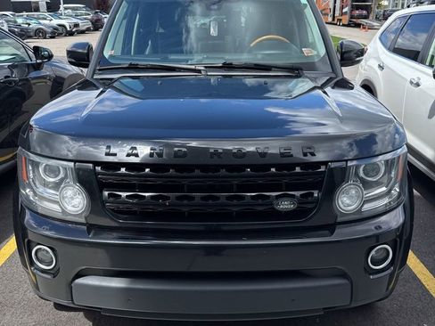 Used 2015 Land Rover LR4 HSE AWD/4WD image 2