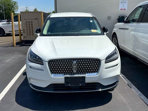 Used 2020 Lincoln Corsair AWD w/ Equipment Group 101A image 2