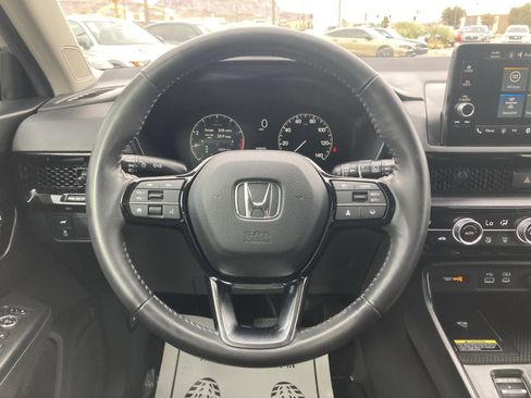 Used 2023 Honda CR-V EX-L image 17