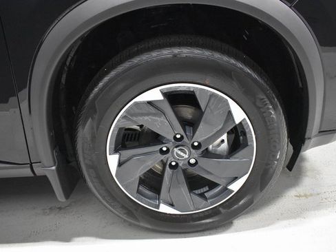 New 2026 Nissan Rogue SV w/ SV Premium Package image 10