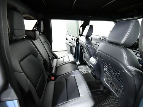 Used 2022 Ford Bronco Black Diamond image 23