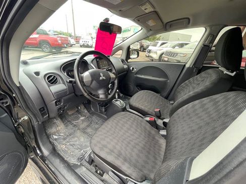 Used 2016 Mitsubishi i ES image 11
