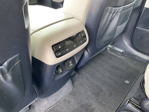 Used 2020 Hyundai Palisade SEL FWD image 15