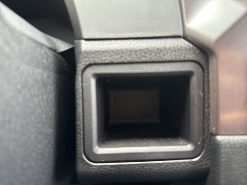 Used 2025 Toyota Tacoma TRD Sport AWD/4WD image 22