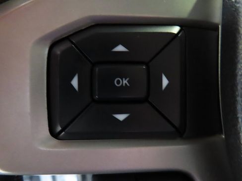 Used 2020 Ford F150 Lariat image 20