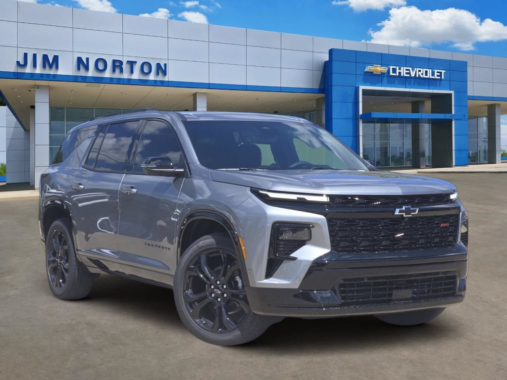 New 2027 Chevrolet Traverse RS w/ LPO, Floor Liner Package FWD image 1