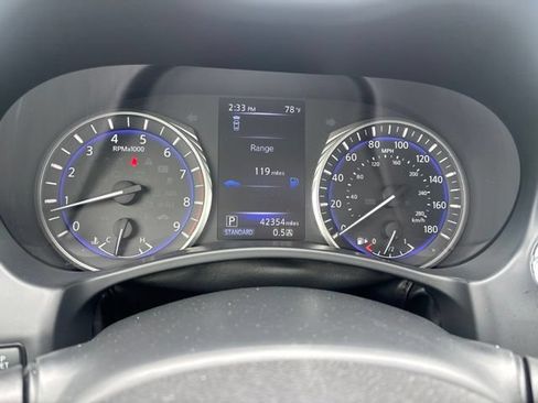 Used 2019 INFINITI Q60 3.0t Luxe w/ Essential Package AWD/4WD image 32