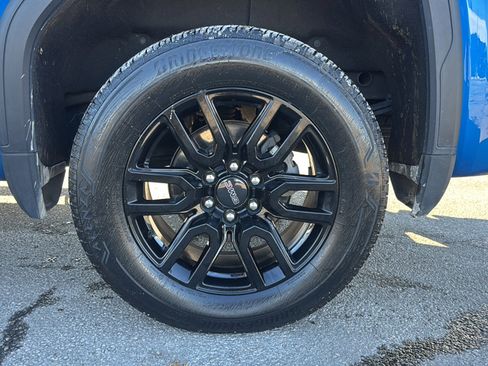 Used 2023 GMC Sierra 1500 Elevation image 38