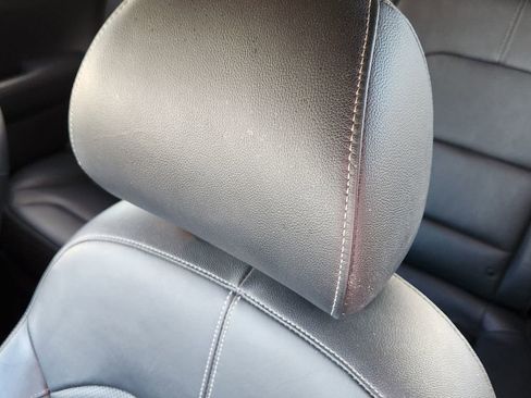 Used 2018 Kia Niro EX Premium image 5