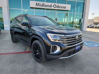 New 2026 Volkswagen Atlas SE