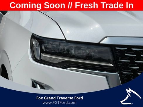 Used 2023 Cadillac Escalade Premium Luxury w/ Performance Package AWD/4WD image 52
