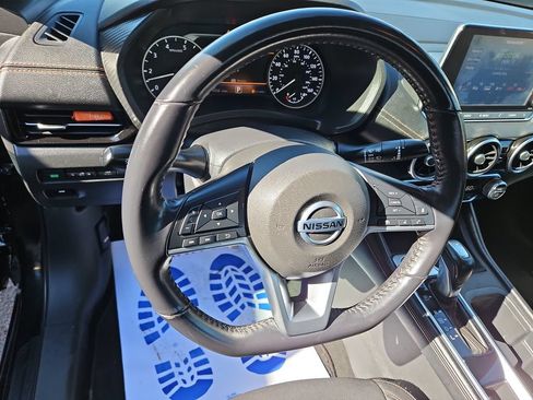 Used 2021 Nissan Sentra SR FWD image 14