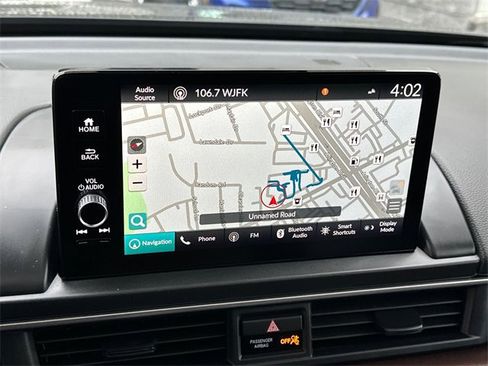 Used 2025 Honda Pilot Elite image 28