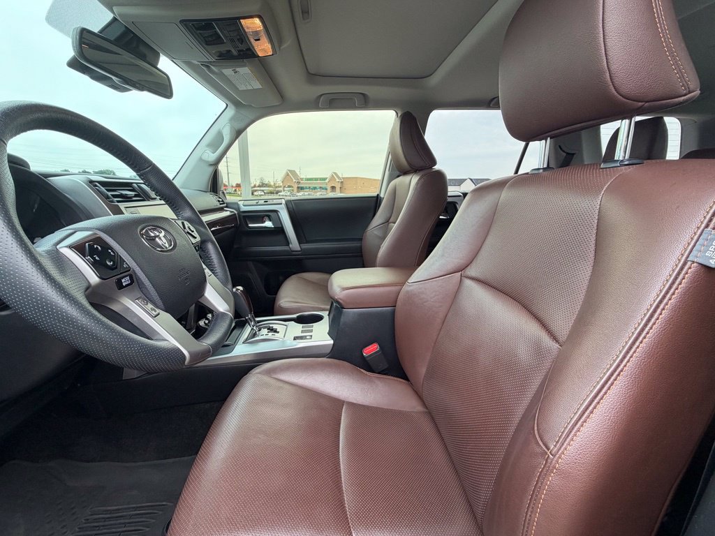 Used 2020 Toyota 4Runner Limited w/ Convenience Package AWD/4WD image 30