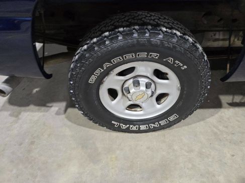 Used 2004 Chevrolet Silverado 1500 W/T image 25