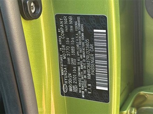 Used 2024 Hyundai Venue SEL image 34