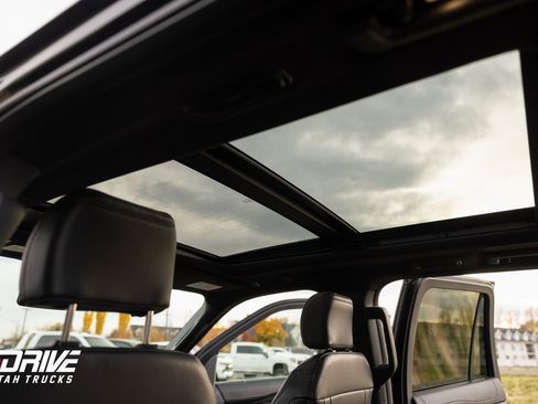 Used 2024 Ford Expedition Max Platinum image 25