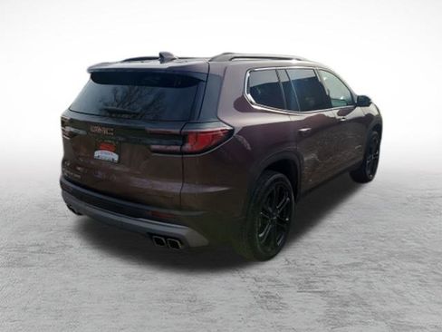 Used 2025 GMC Acadia Elevation w/ LPO, All-Weather Package image 8