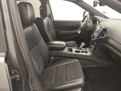 Used 2020 Jeep Grand Cherokee Altitude image 21
