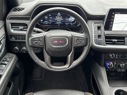 Used 2023 GMC Yukon AT4 image 16