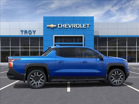 New 2026 Chevrolet Silverado EV LT w/ LPO, Utility Wall Package image 5