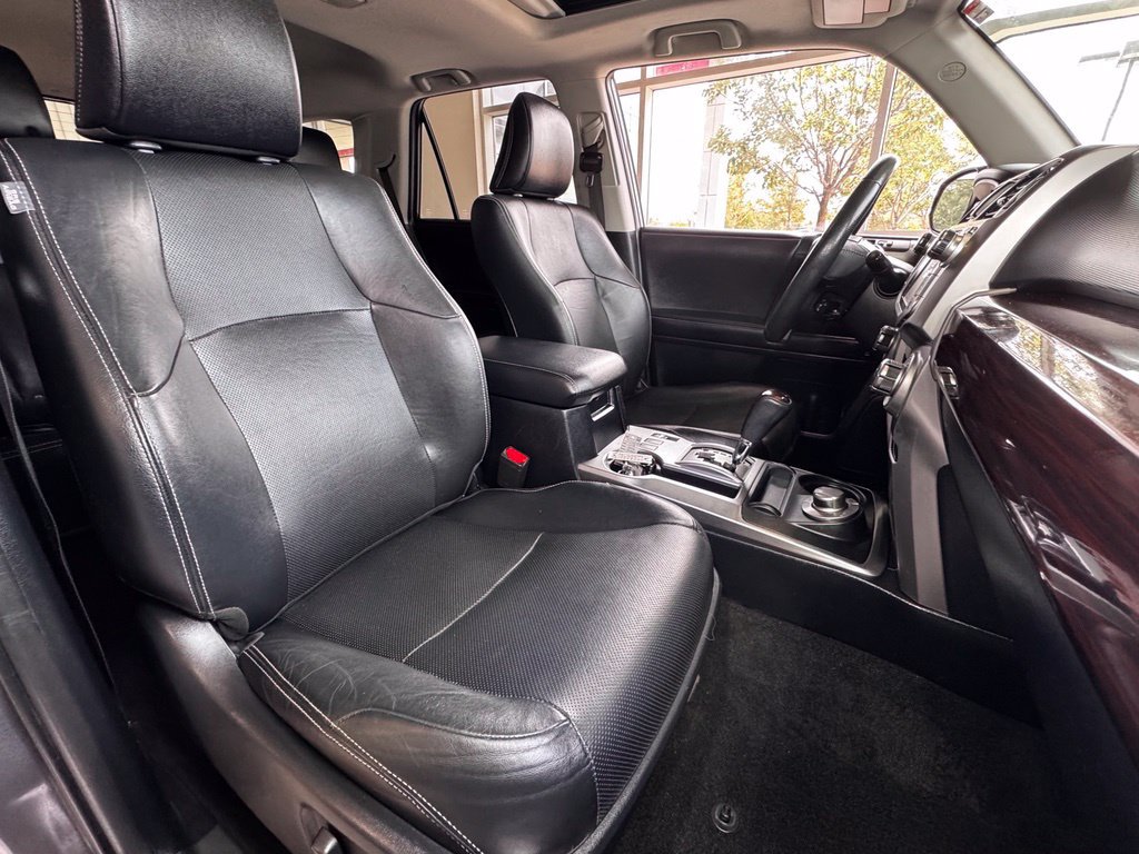 Used 2018 Toyota 4Runner Limited AWD/4WD image 46