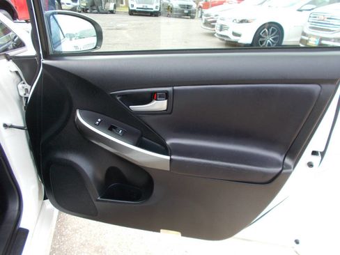 Used 2013 Toyota Prius Persona Series image 16