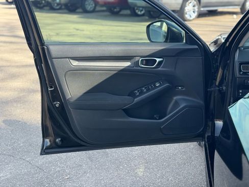 Used 2022 Honda Civic LX image 24