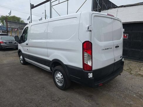 Used 2023 Ford Transit 250 Low Roof AWD w/ Load Area Protection Package image 4