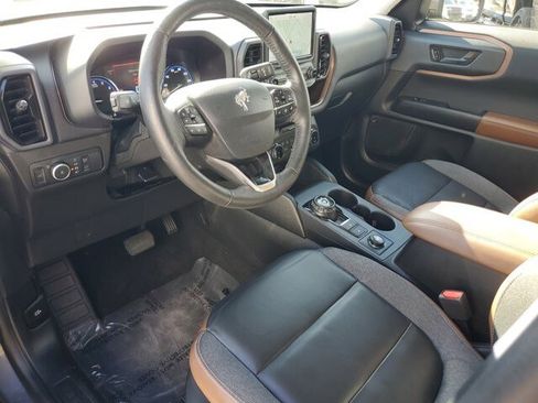 Used 2022 Ford Bronco Sport Outer Banks w/ Tech Package image 19