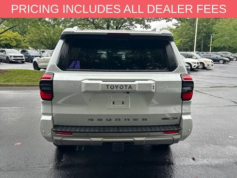 Used 2026 Toyota 4Runner Limited AWD/4WD image 7