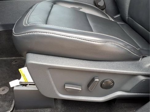 Used 2025 Ford Bronco Outer Banks AWD/4WD image 15