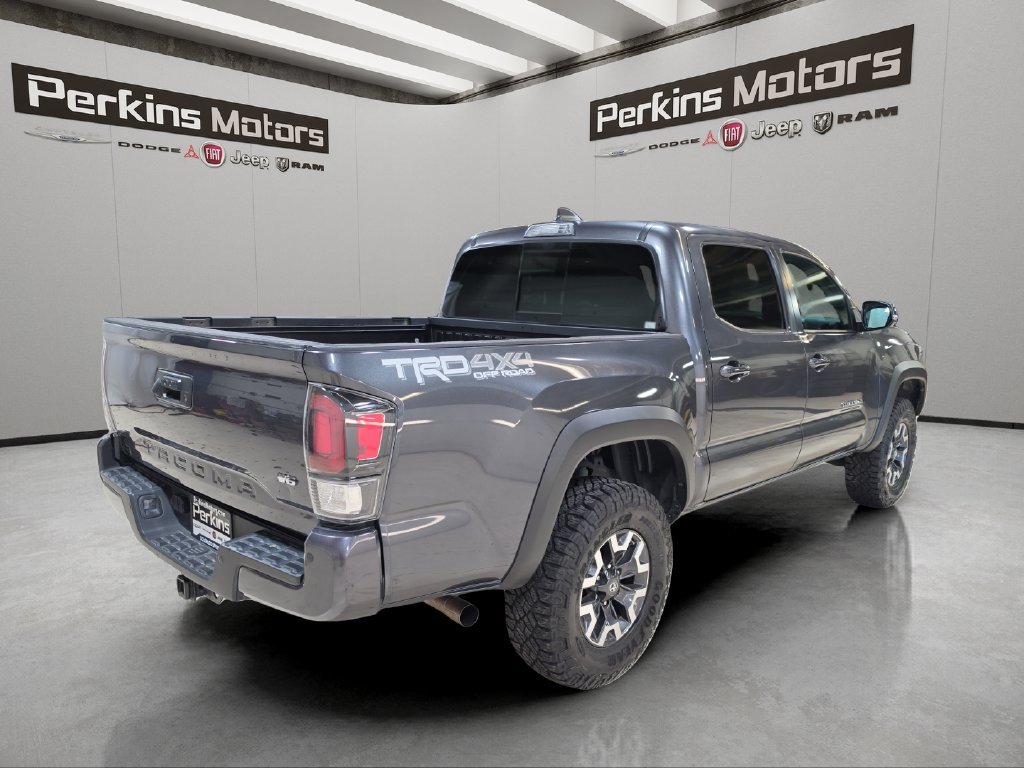 Used 2020 Toyota Tacoma TRD Off-Road w/ Technology Package AWD/4WD image 10