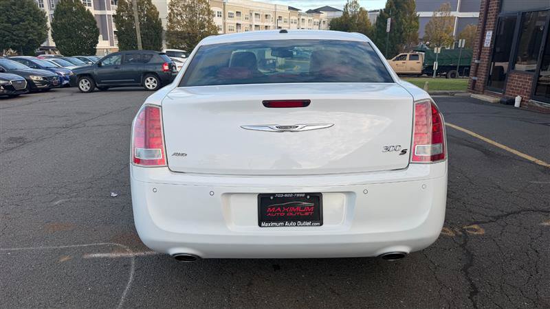 Used 2014 Chrysler 300 S w/ Luxury Group AWD/4WD image 14